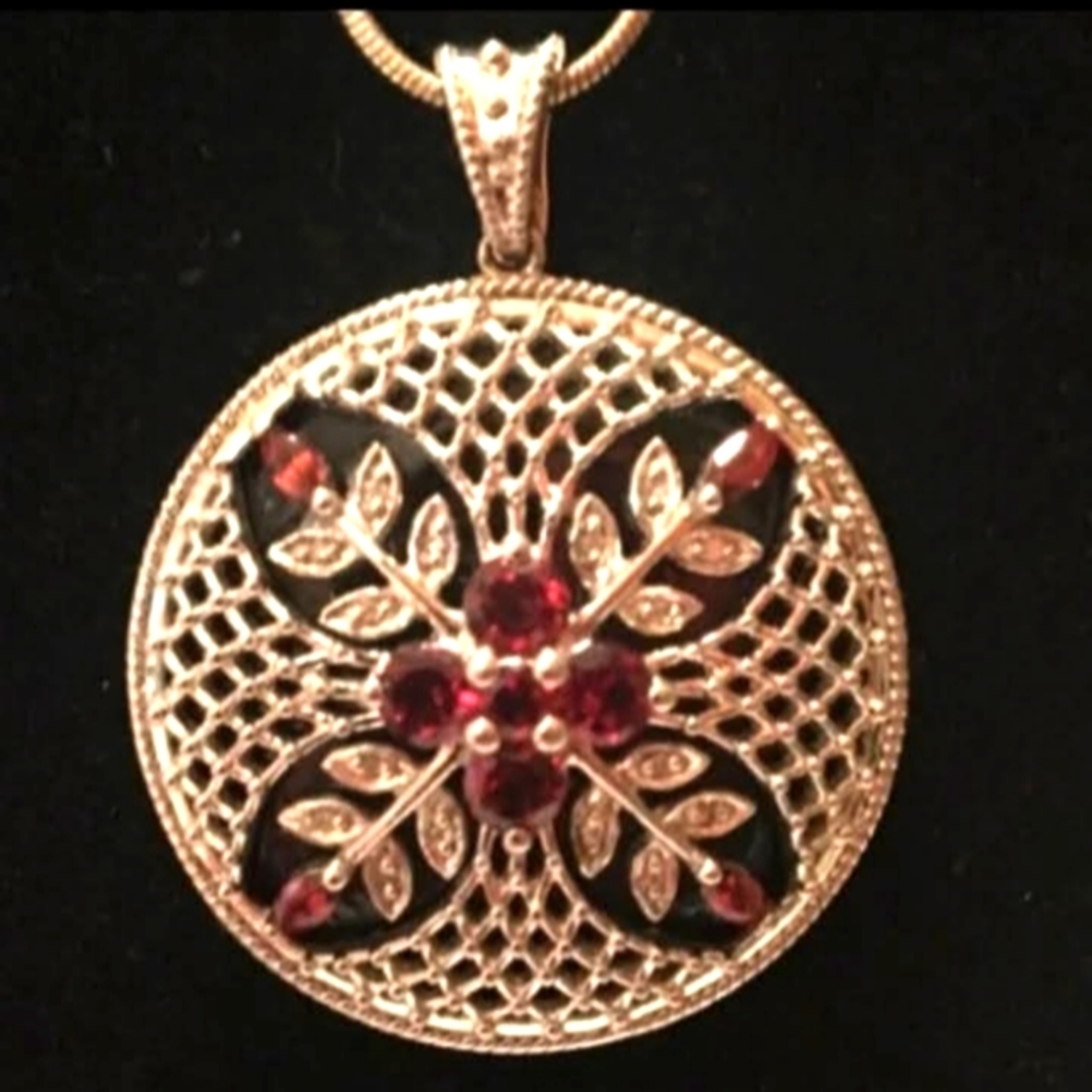 NEW STUNNING STERLING SILVER STATEMENT PENDANT NO CHAIN